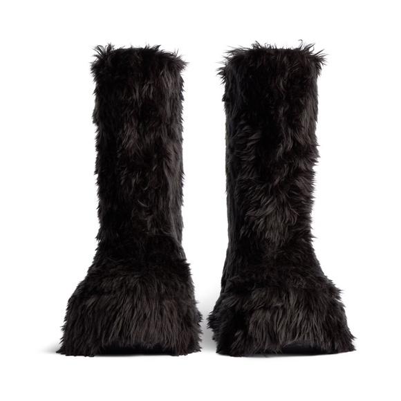 MEN'S CROCS™ BOOT IN BLACK - Picture 2 of 8